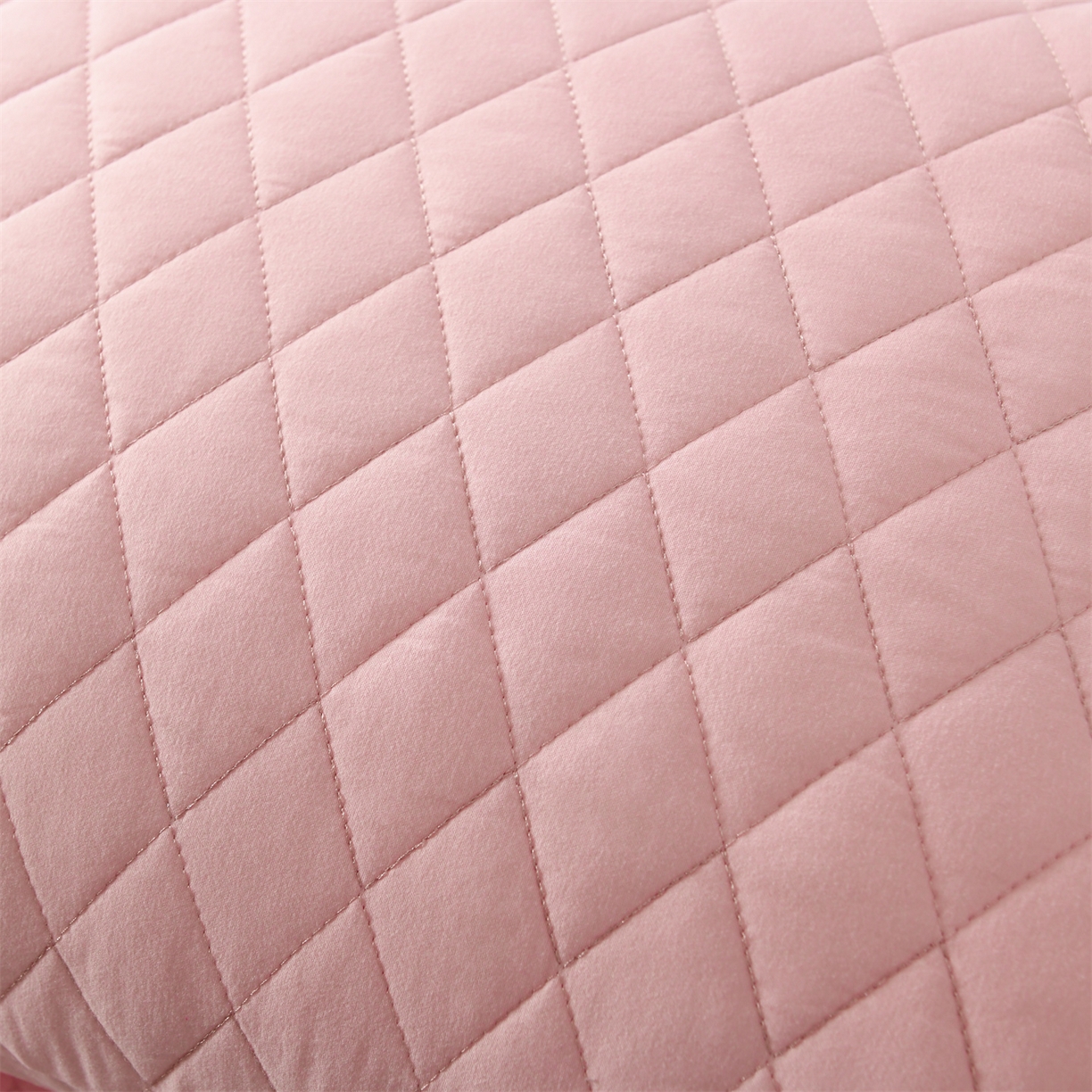 91家纺网 家纺一手货源 找家纺 小猫派 2025新款防口水防头油常规绣花枕套款 粉色企鹅