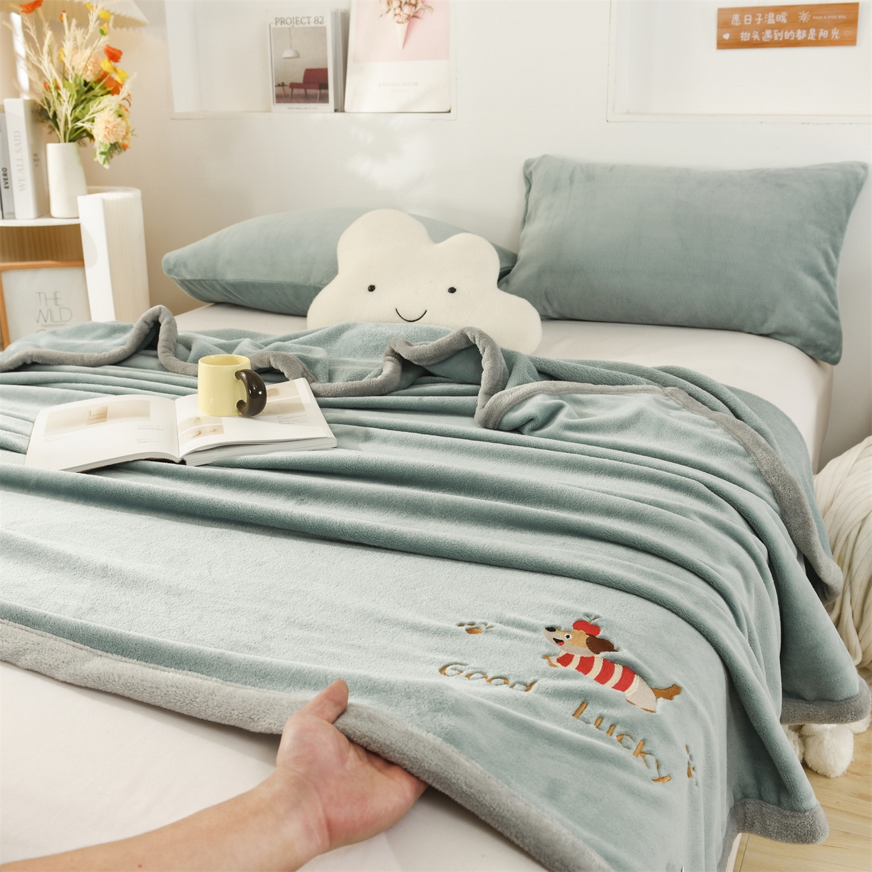 91家纺网 家纺一手货源 找家纺 （总）恋绒家纺 2025新款刺绣款双面绒毛毯毯子盖毯