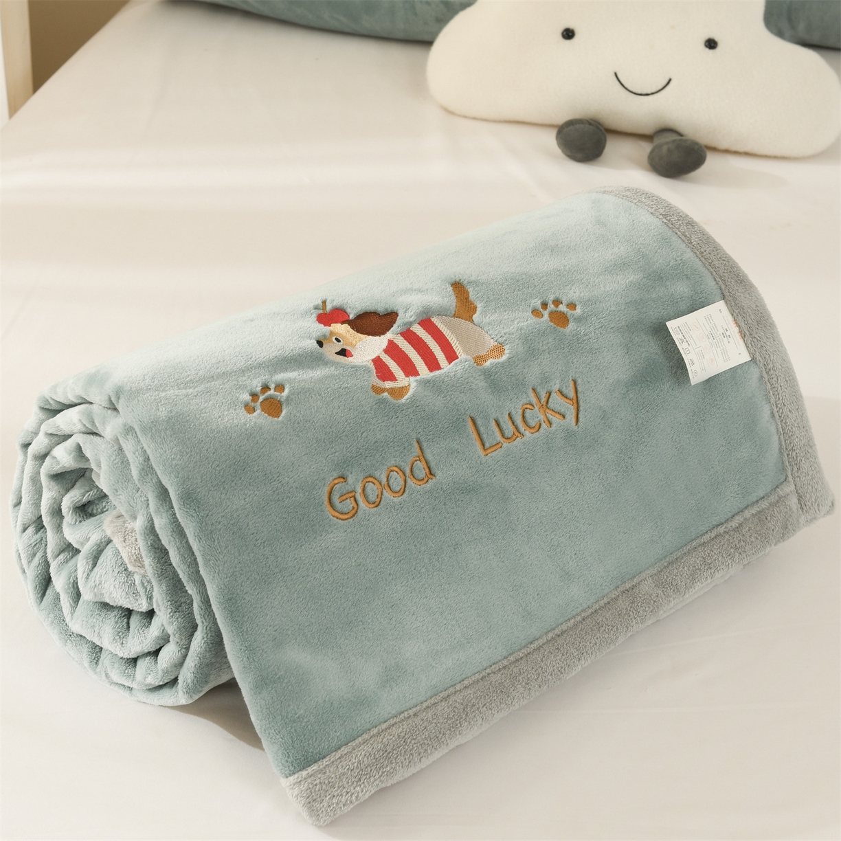 91家纺网 家纺一手货源 找家纺 （总）恋绒家纺 2025新款刺绣款双面绒毛毯毯子盖毯