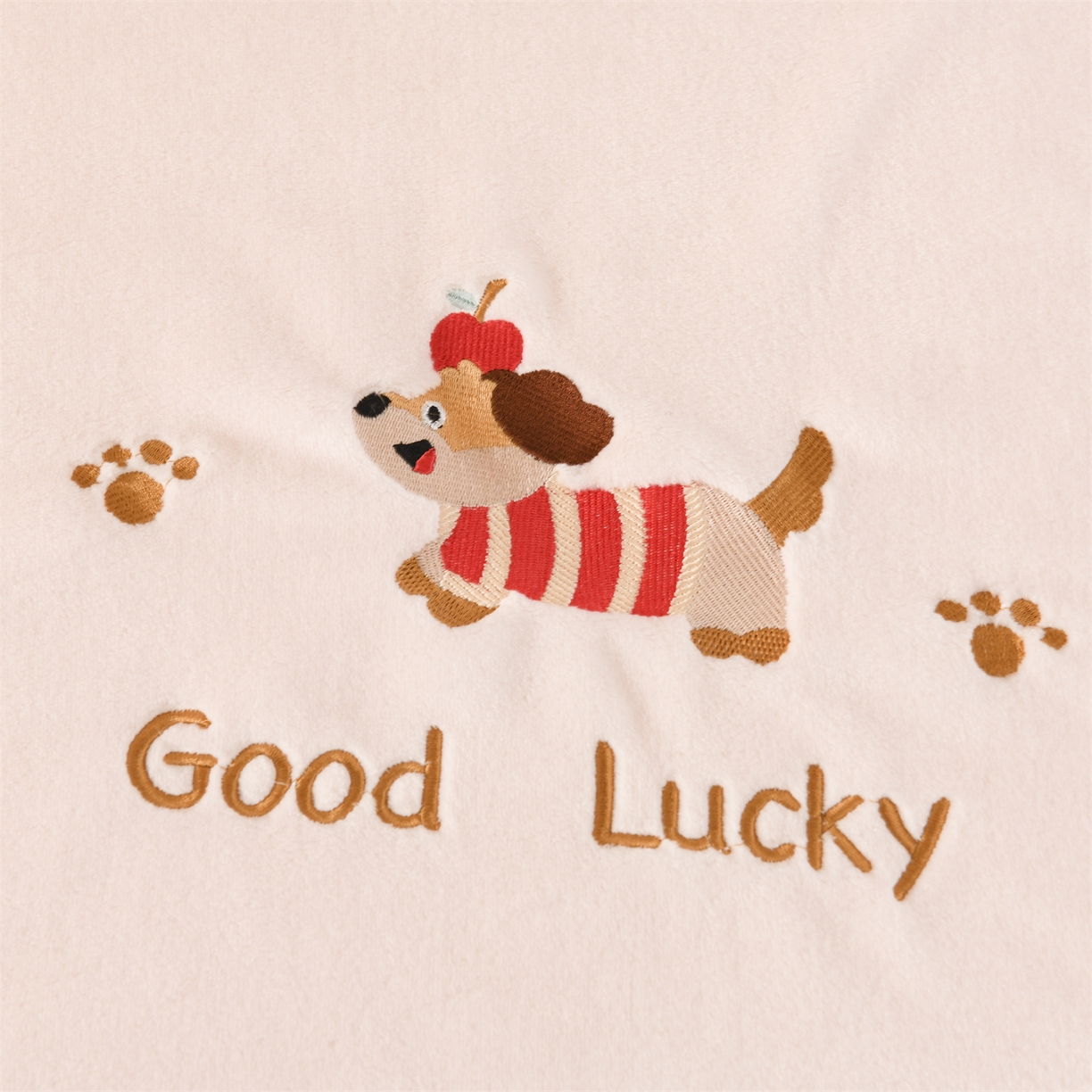 91家纺网 家纺一手货源 找家纺 恋绒家纺 2025新款刺绣款双面绒毛毯毯子盖毯 幸运狗-浅粉