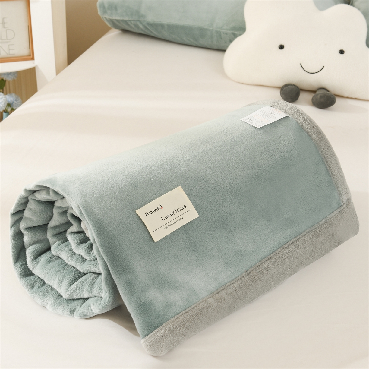 91家纺网 家纺一手货源 找家纺 恋绒家纺 2025新款双面绒多功能休闲毛毯盖毯毯子 湖蓝