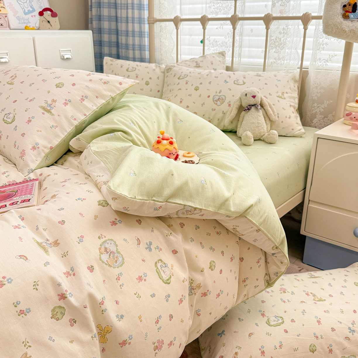 91家纺网 家纺一手货源 找家纺 简宜家居（朝初家纺） 2025新款12868全棉兔与花笺系列四件套 兔与花笺