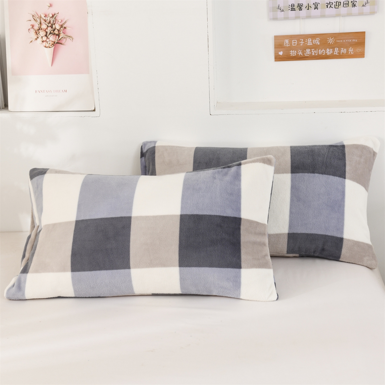 91家纺网 家纺一手货源 找家纺 恋绒家纺 2025新款双面绒多功能休闲毛毯盖毯毯子 简约格调