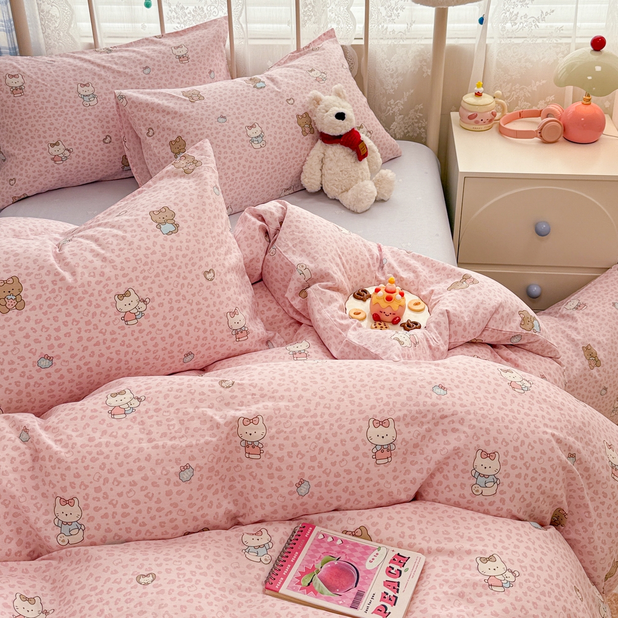 91家纺网 家纺一手货源 找家纺 简宜家居（朝初家纺） 2025新款12868全棉兔与花笺系列四件套 豹纹-粉