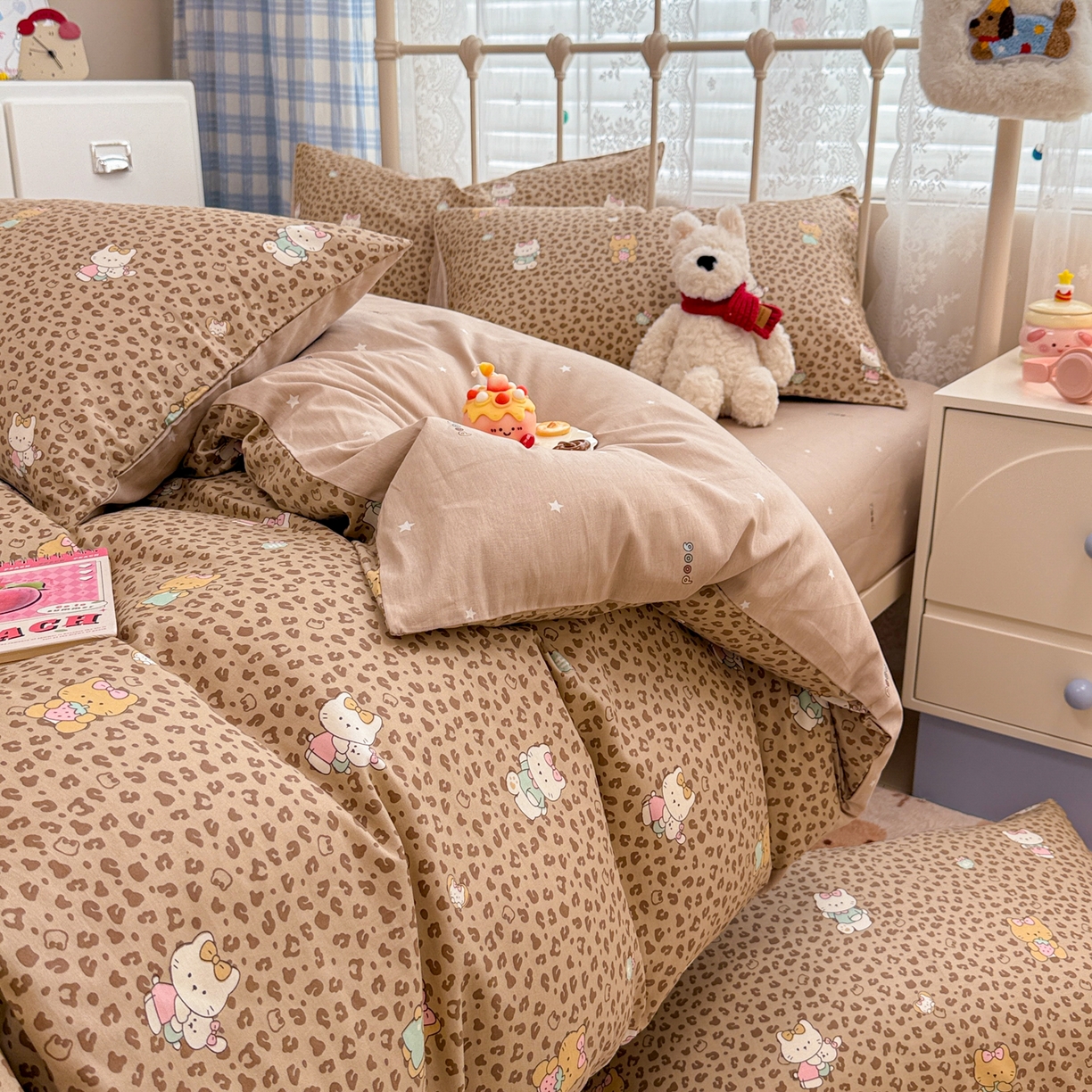 91家纺网 家纺一手货源 找家纺 简宜家居（朝初家纺） 2025新款12868全棉兔与花笺系列四件套 豹纹-咖