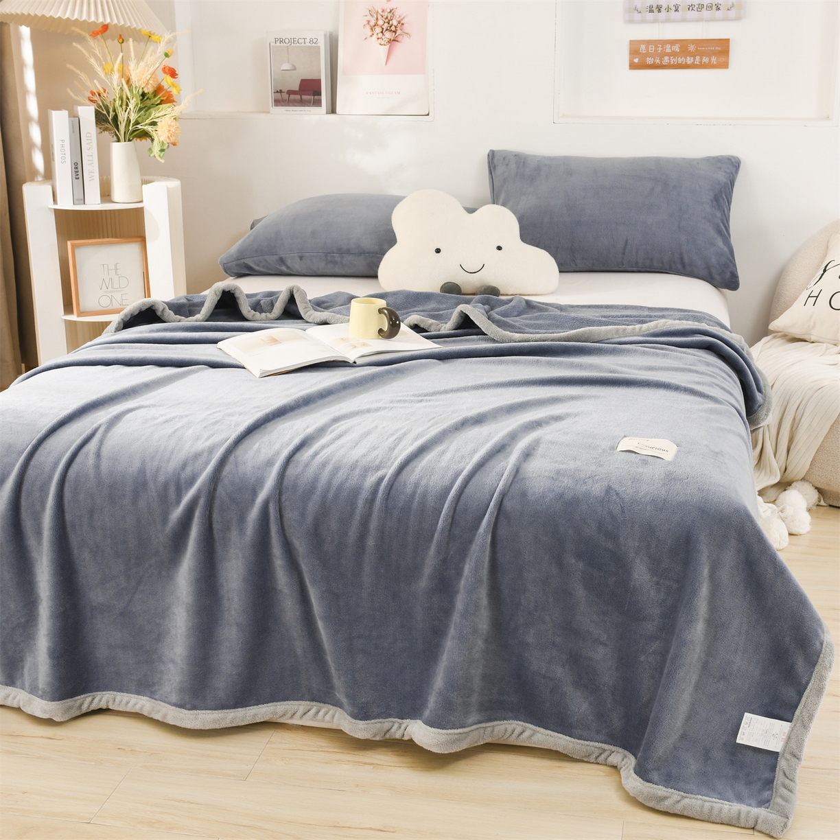 91家纺网 家纺一手货源 找家纺 恋绒家纺 2025新款双面绒多功能休闲毛毯盖毯毯子 深蓝