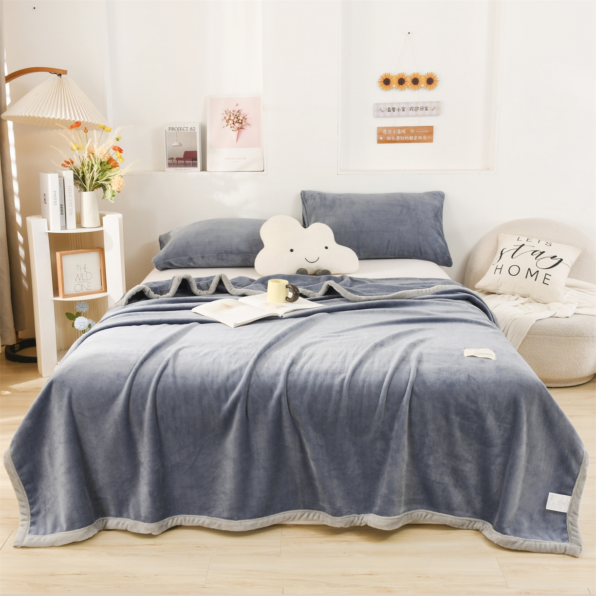 91家纺网 家纺一手货源 找家纺 恋绒家纺 2025新款双面绒多功能休闲毛毯盖毯毯子 深蓝