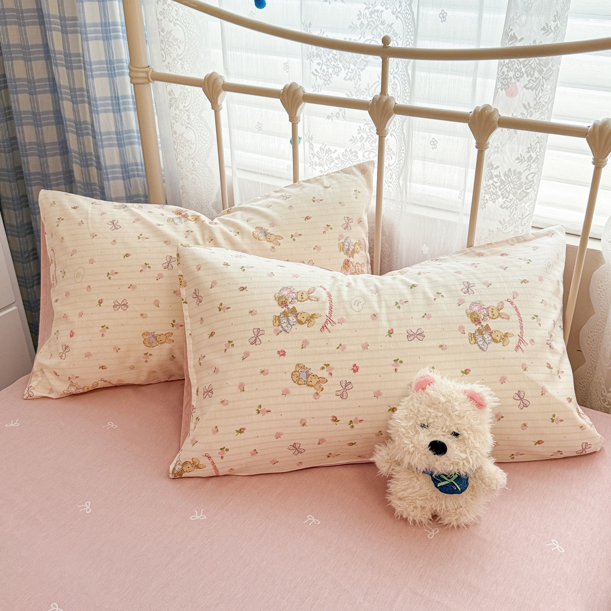 91家纺网 家纺一手货源 找家纺 简宜家居（朝初家纺） 2025新款12868全棉兔与花笺系列四件套 粉红可爱兔