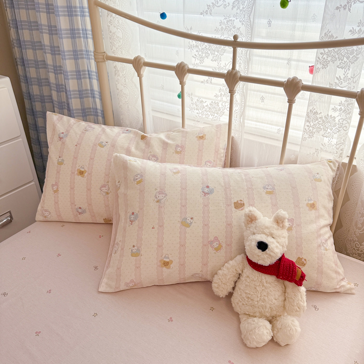 91家纺网 家纺一手货源 找家纺 简宜家居（朝初家纺） 2025新款12868全棉兔与花笺系列四件套 粉条喵团