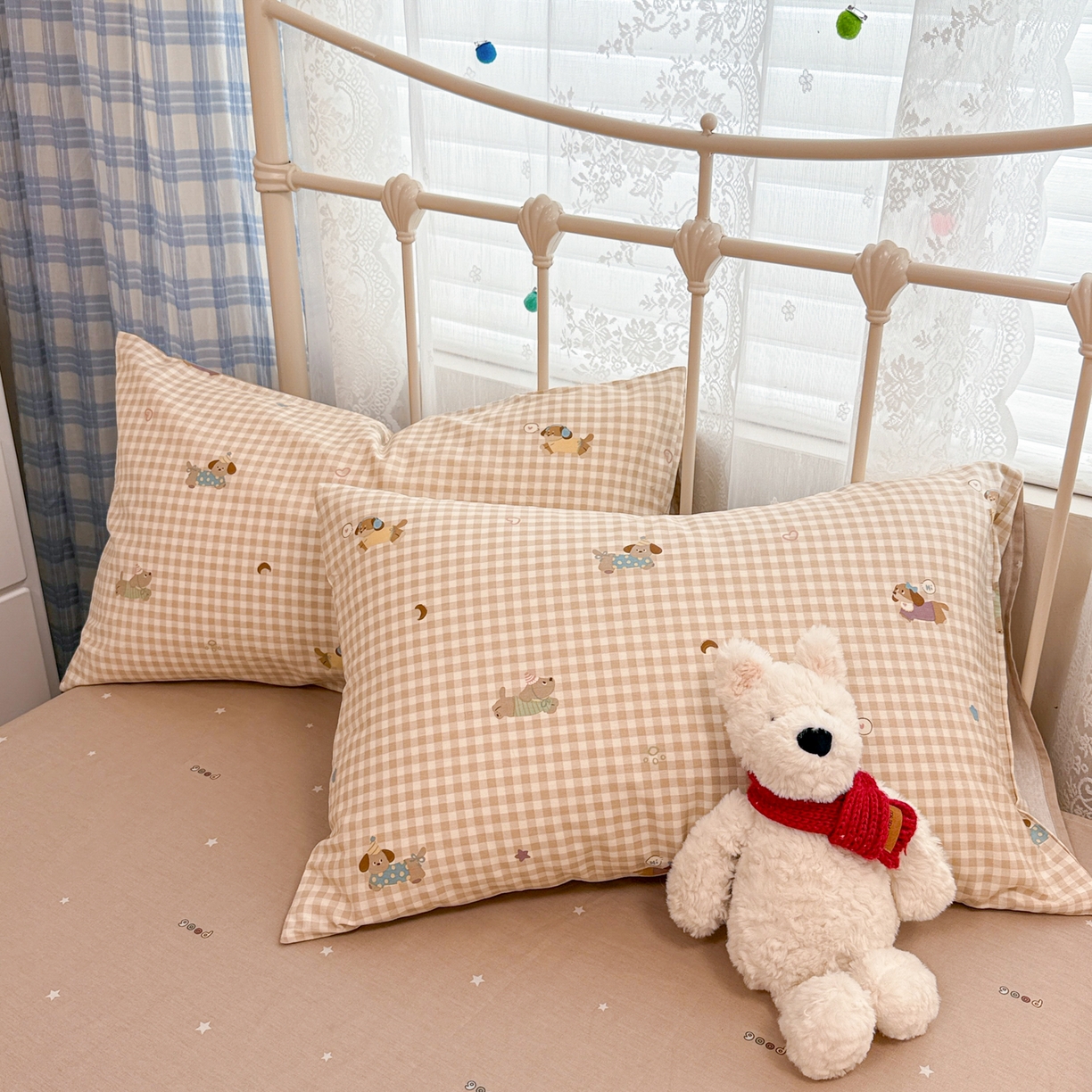 91家纺网 家纺一手货源 找家纺 简宜家居（朝初家纺） 2025新款12868全棉兔与花笺系列四件套 格纹宠物