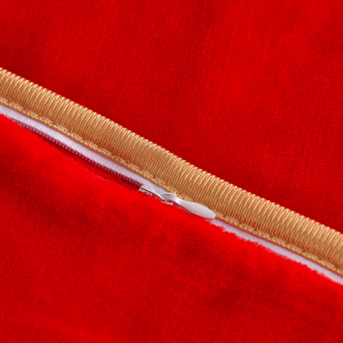 91家纺网 家纺一手货源 找家纺 居尚家纺 2025新款AB款加厚纯色牛奶绒绣花四件套大红色