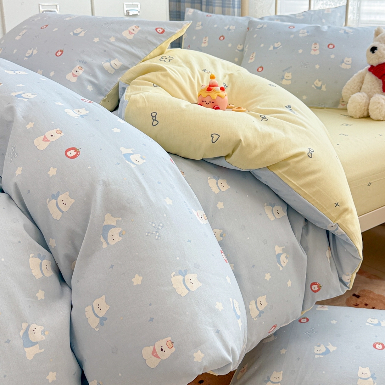 简宜家居（朝初家纺） 2025新款12868全棉兔与花笺系列四件套 奶蓝熊语