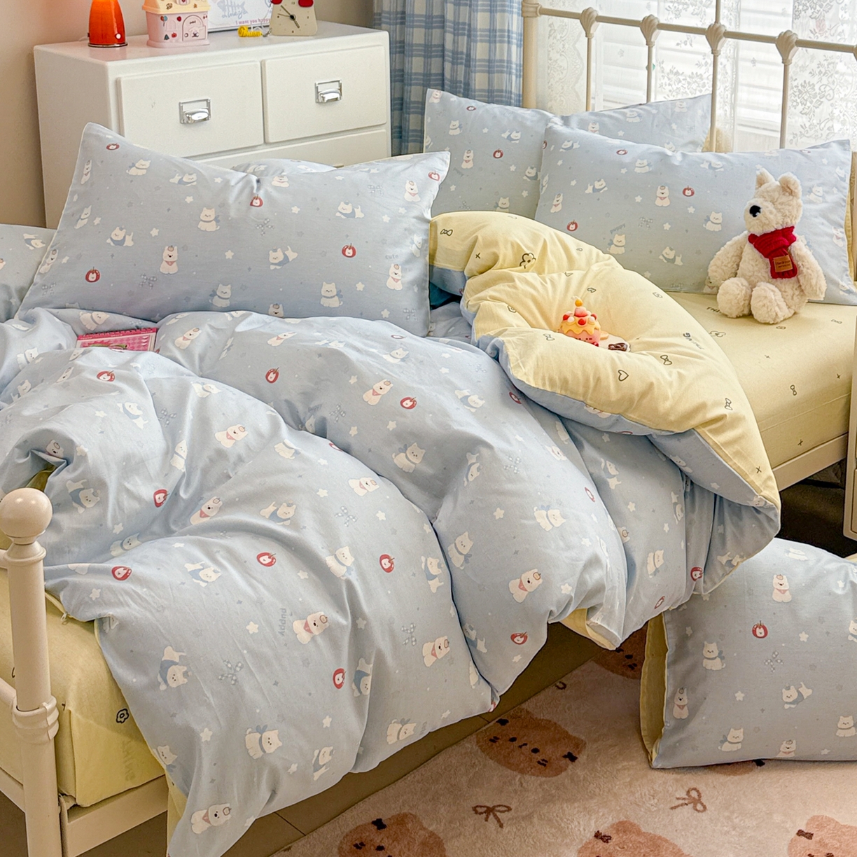 91家纺网 家纺一手货源 找家纺 简宜家居（朝初家纺） 2025新款12868全棉兔与花笺系列四件套 奶蓝熊语