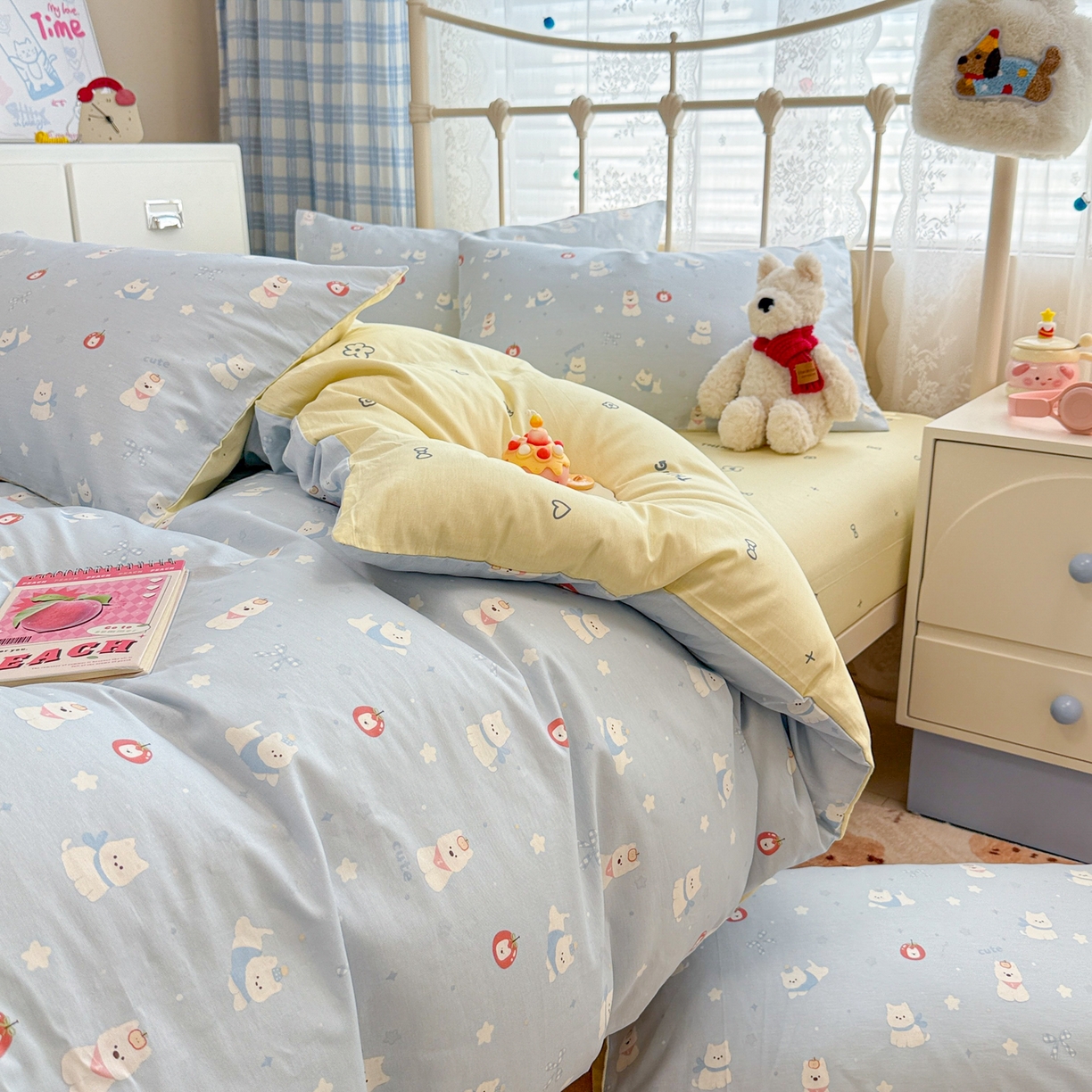 91家纺网 家纺一手货源 找家纺 简宜家居（朝初家纺） 2025新款12868全棉兔与花笺系列四件套 奶蓝熊语