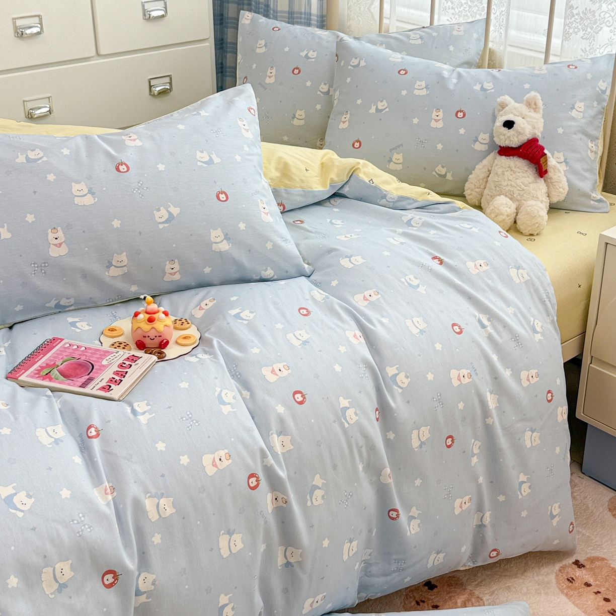 91家纺网 家纺一手货源 找家纺 简宜家居（朝初家纺） 2025新款12868全棉兔与花笺系列四件套 奶蓝熊语