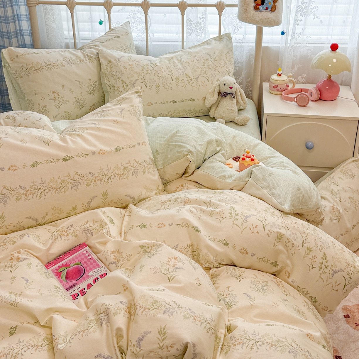 91家纺网 家纺一手货源 找家纺 简宜家居（朝初家纺） 2025新款12868全棉兔与花笺系列四件套 原野草木