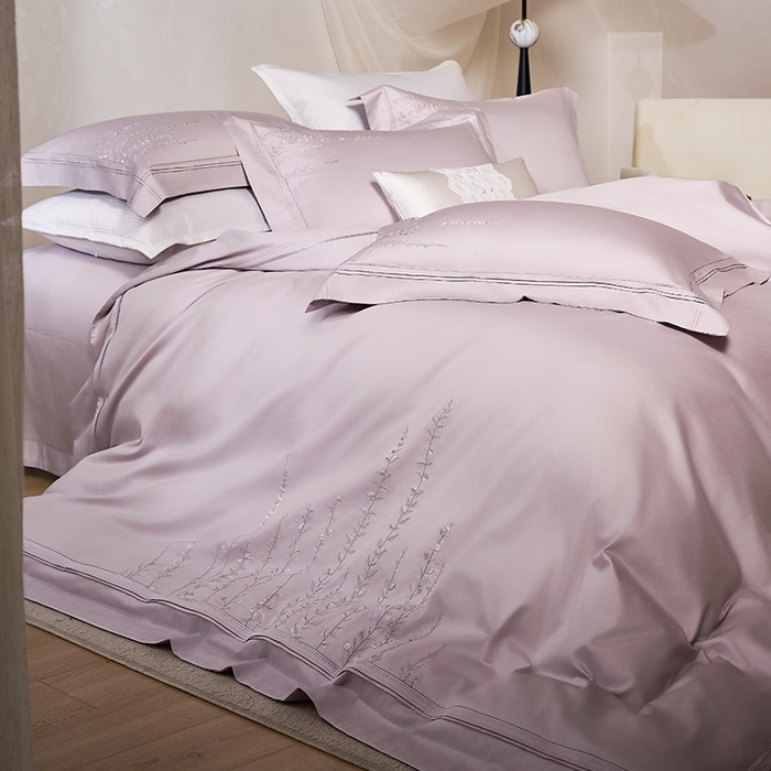 91家纺网 家纺一手货源 找家纺 （总）诗黛尔 2025秋冬新款长绒棉绣花漫枝系列四件套