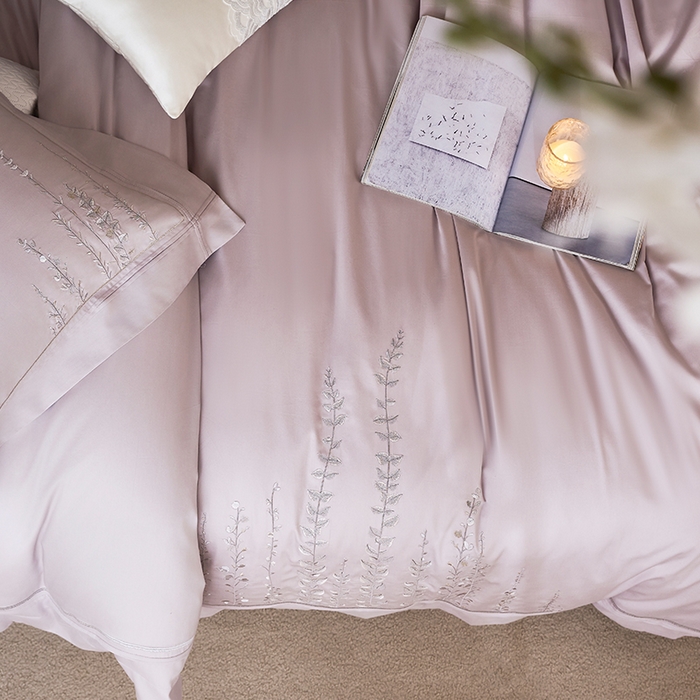 91家纺网 家纺一手货源 找家纺 （总）诗黛尔 2025秋冬新款长绒棉绣花漫枝系列四件套