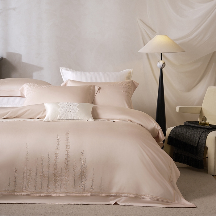 91家纺网 家纺一手货源 找家纺 （总）诗黛尔 2025秋冬新款长绒棉绣花漫枝系列四件套