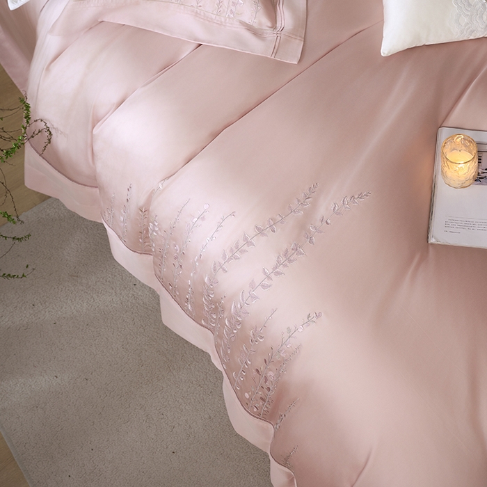 91家纺网 家纺一手货源 找家纺 诗黛尔 2025秋冬新款长绒棉绣花漫枝系列四件套 漫枝-桃思粉