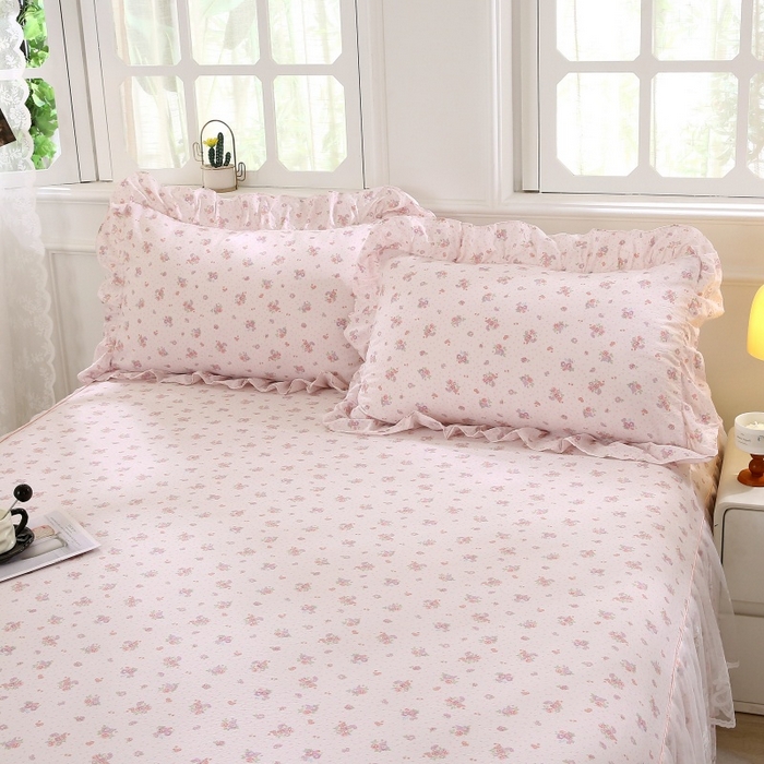 91家纺网 家纺一手货源 找家纺 曲之慕 2026新款韩版双层纱蕾丝花边床裙款四件套 相思-樱桃红