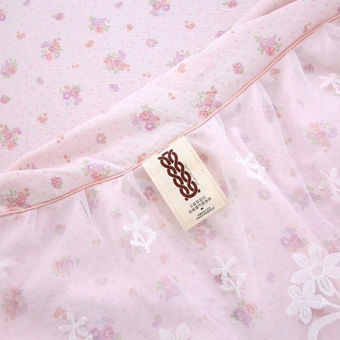 91家纺网 家纺一手货源 找家纺 曲之慕 2026新款韩版双层纱蕾丝花边床裙款四件套 相思-樱桃红