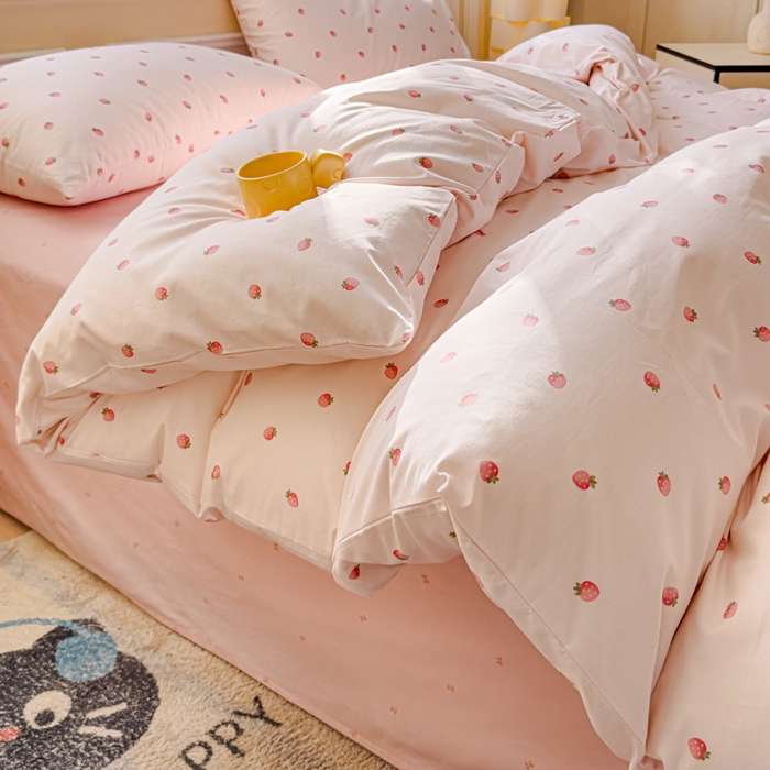 91家纺网 家纺一手货源 找家纺 感遇家纺 2026新款全棉纯棉印花13372四件套 草莓小园