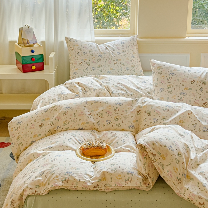 91家纺网 家纺一手货源 找家纺 感遇家纺 2026新款全棉纯棉印花13372四件套 蜡笔汽车