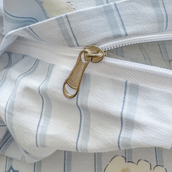 91家纺网 家纺一手货源 找家纺 感遇家纺 2026新款全棉纯棉印花13372四件套 蓝小猫