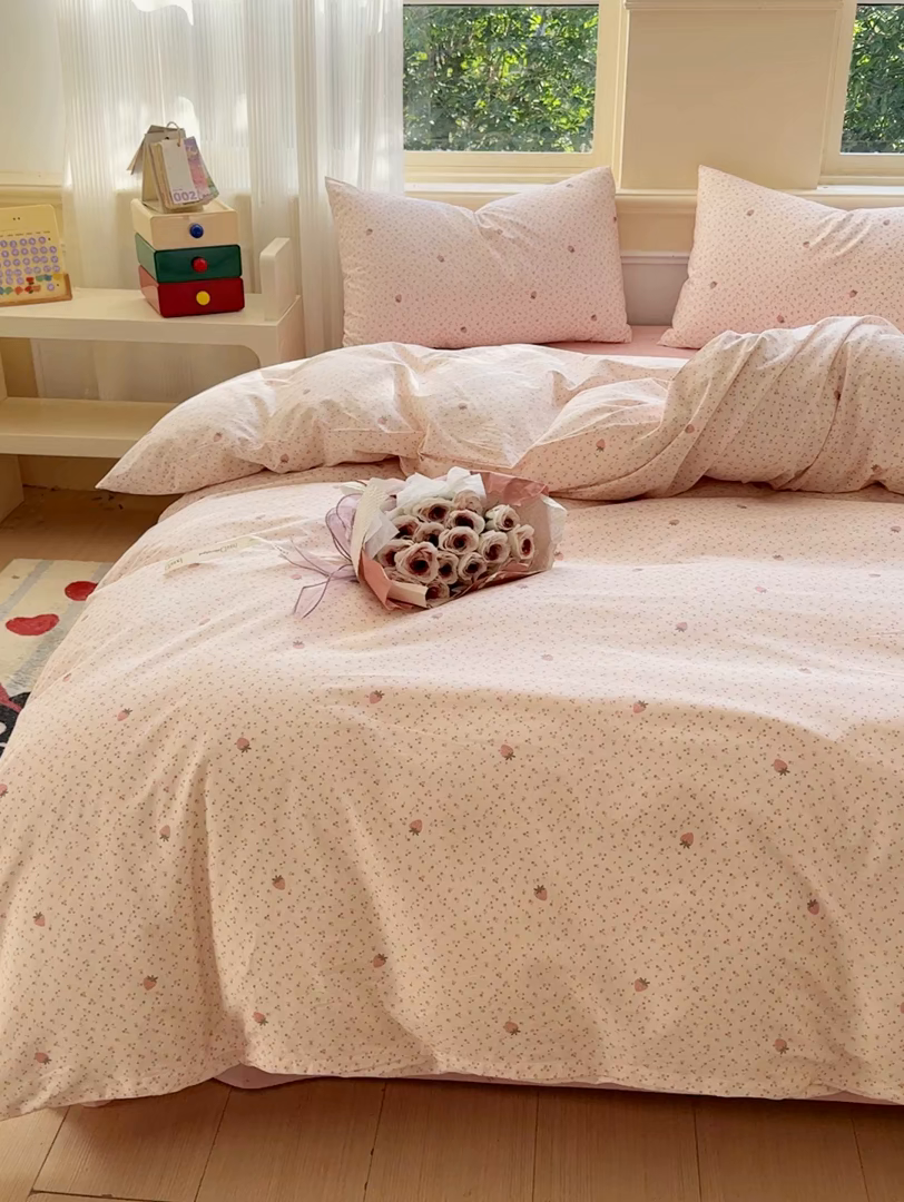 91家纺网 家纺一手货源 找家纺 感遇家纺 2026新款全棉纯棉印花13372四件套 梨涡