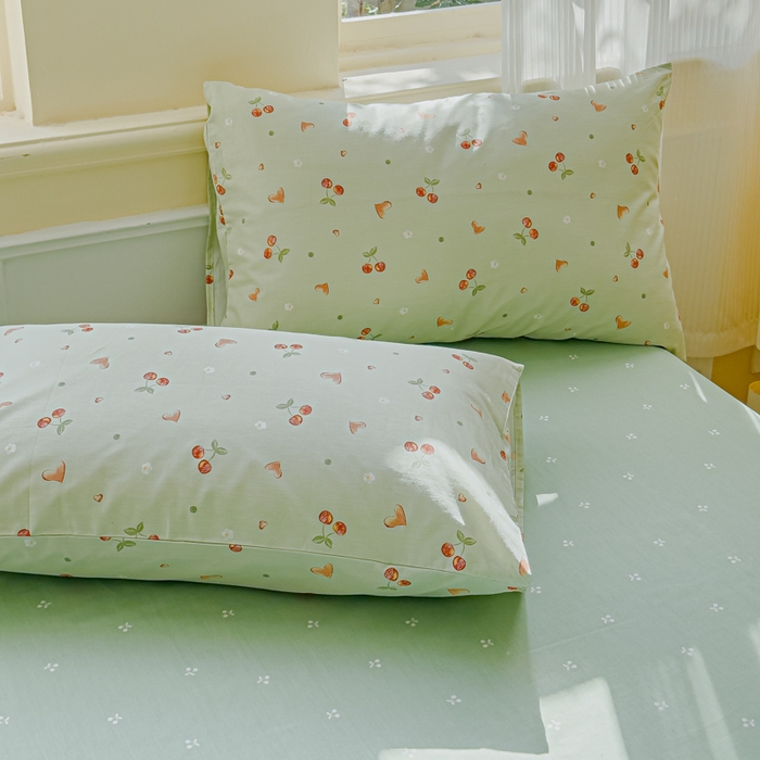 91家纺网 家纺一手货源 找家纺 感遇家纺 2026新款全棉纯棉印花13372四件套 心雨落樱-绿