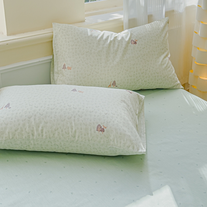 91家纺网 家纺一手货源 找家纺 感遇家纺 2026新款全棉纯棉印花13372四件套 心雨落樱-绿