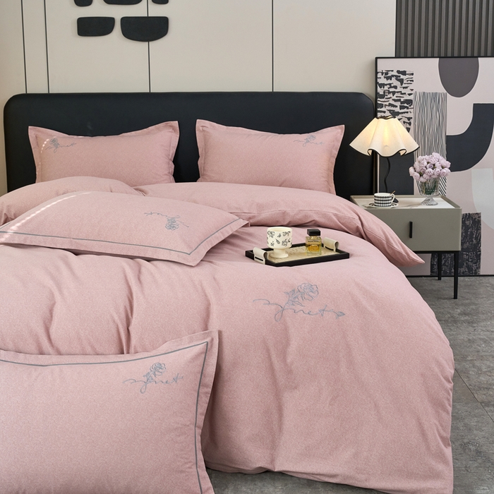 91家纺网 家纺一手货源 找家纺 （总）三沁家居 2025新款全棉磨毛刺绣四件套-玫瑰物语