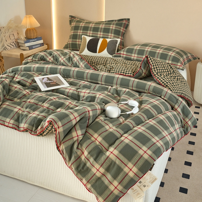 91家纺网 家纺一手货源 找家纺 三沁家居 2025新款全棉色织水洗棉大豆被冬被被子被芯 格调雅韵绿