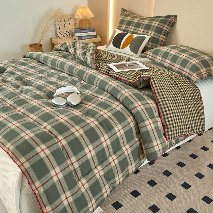 91家纺网 家纺一手货源 找家纺 三沁家居 2025新款全棉色织水洗棉大豆被冬被被子被芯 格调雅韵绿