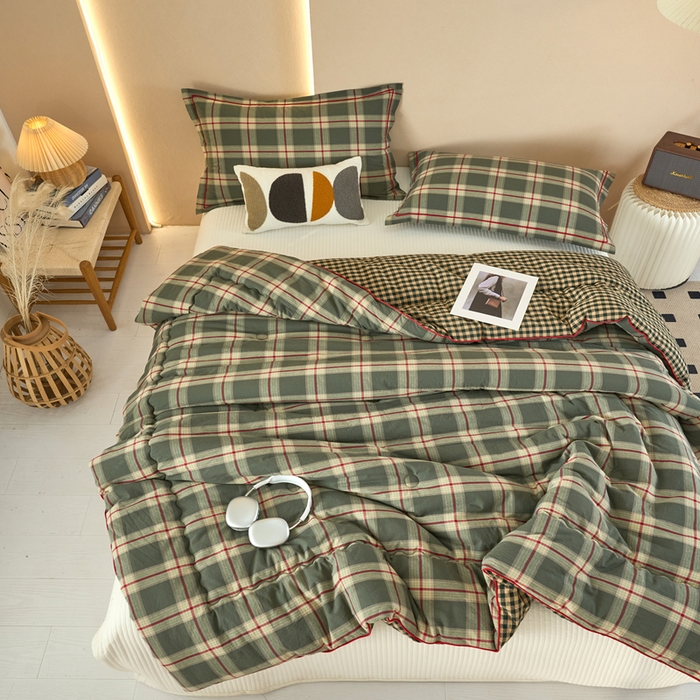 91家纺网 家纺一手货源 找家纺 三沁家居 2025新款全棉色织水洗棉大豆被冬被被子被芯 格调雅韵绿