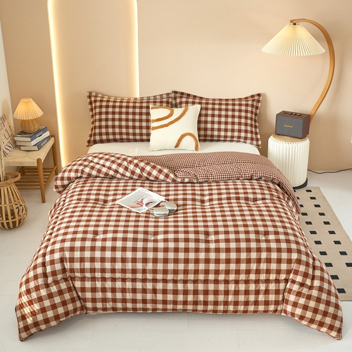 91家纺网 家纺一手货源 找家纺 三沁家居 2025新款全棉色织水洗棉大豆被冬被被子被芯 咖中格