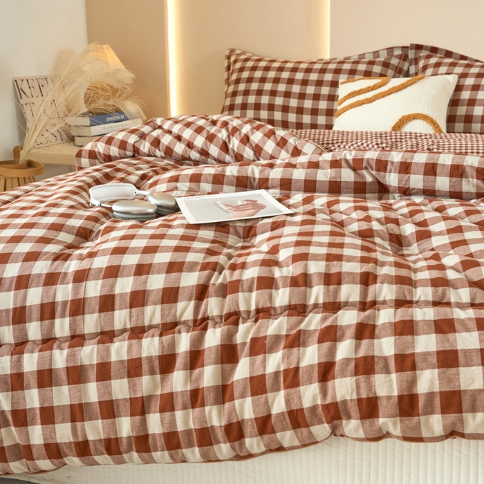 91家纺网 家纺一手货源 找家纺 三沁家居 2025新款全棉色织水洗棉大豆被冬被被子被芯 咖中格