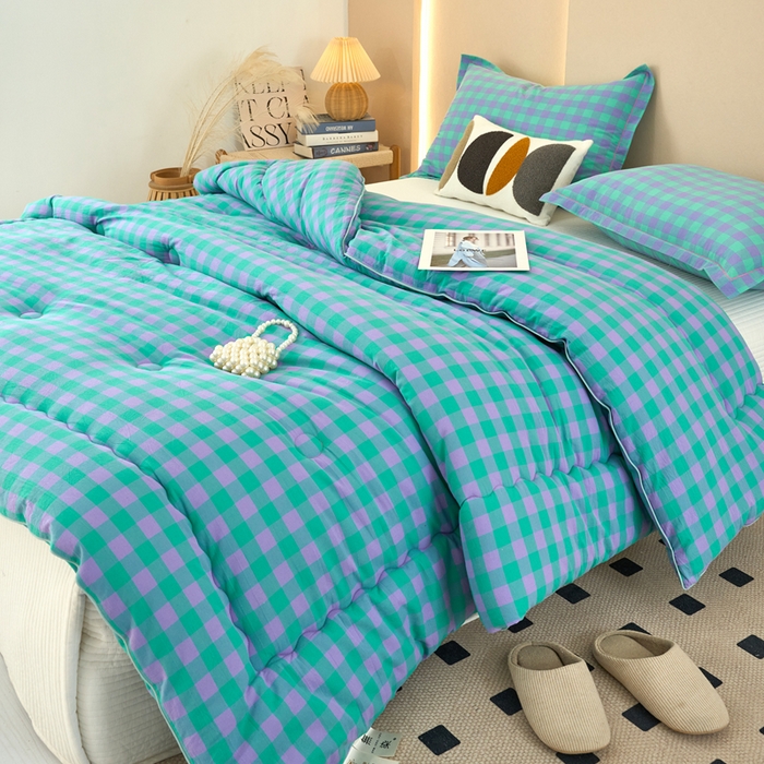 91家纺网 家纺一手货源 找家纺 三沁家居 2025新款全棉色织水洗棉大豆被冬被被子被芯 梦幻紫绿