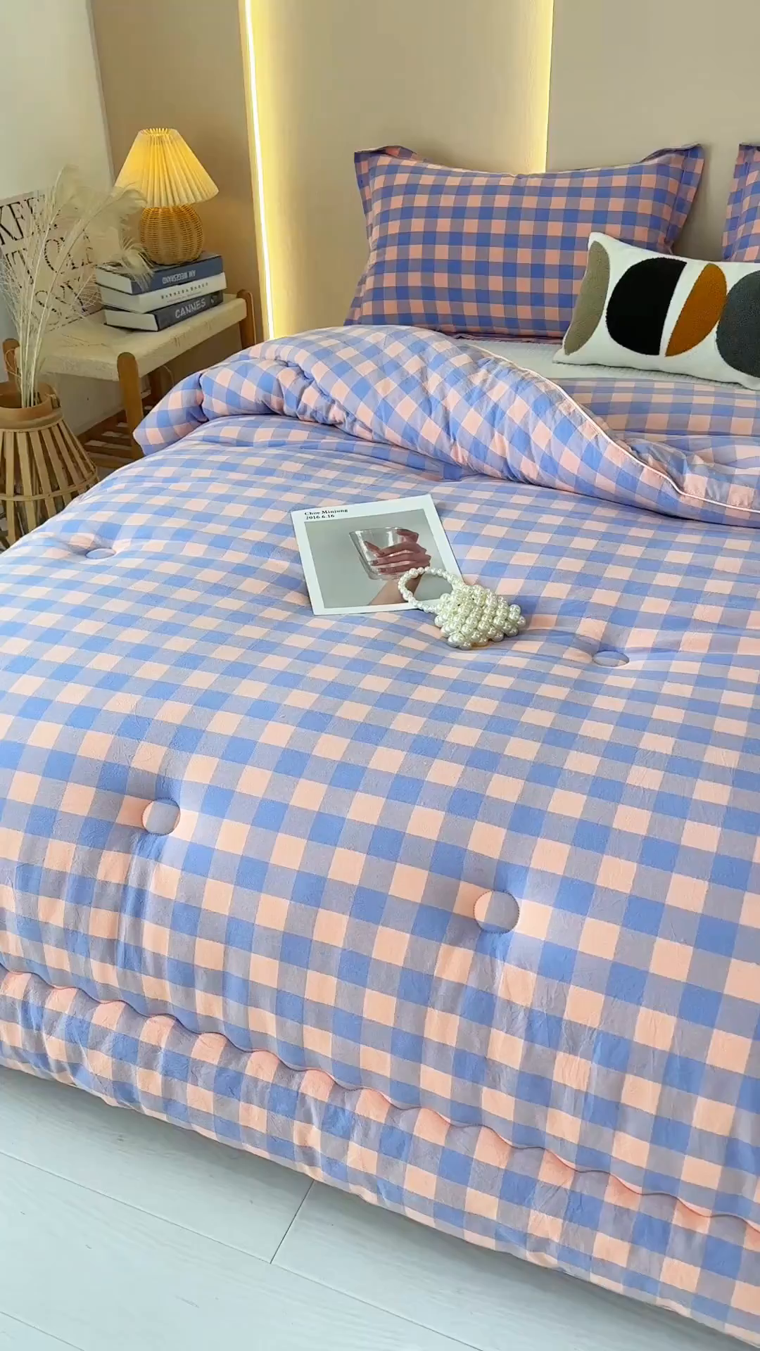 91家纺网 家纺一手货源 找家纺 三沁家居 2025新款全棉色织水洗棉大豆被冬被被子被芯 香芋紫中格