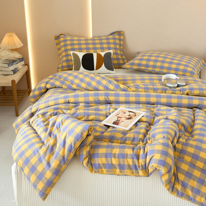 91家纺网 家纺一手货源 找家纺 三沁家居 2025新款全棉色织水洗棉大豆被冬被被子被芯 紫黄中格