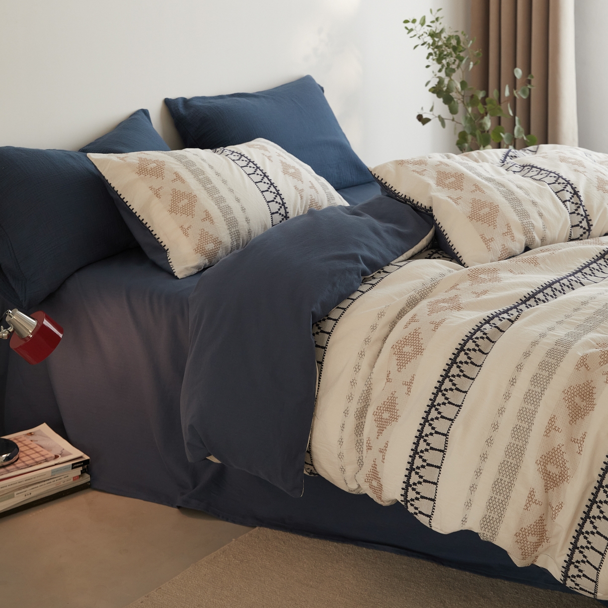 91家纺网 家纺一手货源 找家纺 （总）山舍家居 2025新款全棉纯棉特种彩纱针刺子提花四件套-费尔岛的故事-晴空蓝