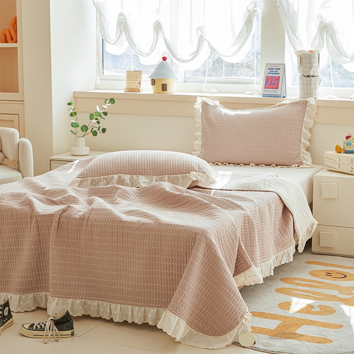 91家纺网 家纺一手货源 找家纺 源舜家纺 2026新款天丝棉麻莱赛尔莫代尔天丝棉米粒绣床盖三件套 米粒-豆沙