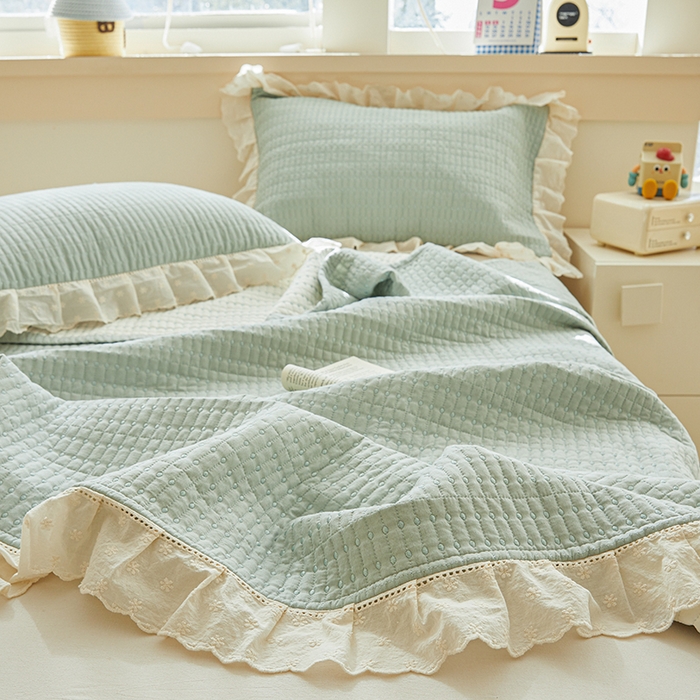 91家纺网 家纺一手货源 找家纺 源舜家纺 2026新款天丝棉麻莱赛尔莫代尔天丝棉米粒绣床盖三件套 米粒-蓝