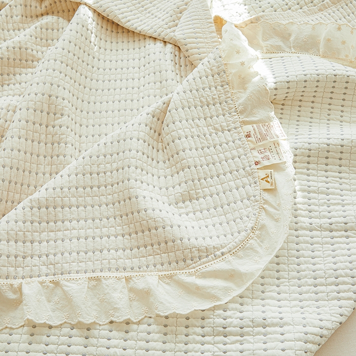 91家纺网 家纺一手货源 找家纺 源舜家纺 2026新款天丝棉麻莱赛尔莫代尔天丝棉米粒绣床盖三件套 米粒-米