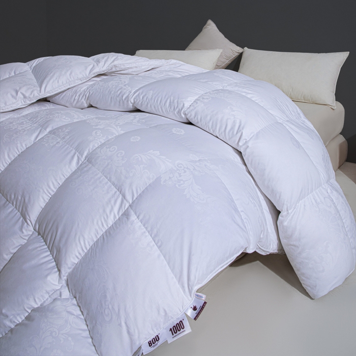 91家纺网 家纺一手货源 找家纺 顺发床垫 2025新款柔赛丝羽毛被提花保暖被被子被芯 立体提花-白色