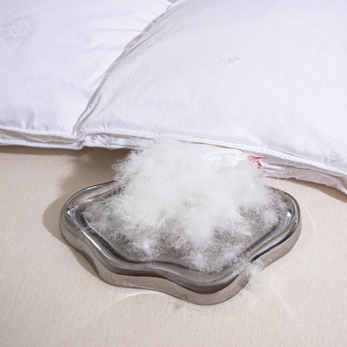 91家纺网 家纺一手货源 找家纺 顺发床垫 2025新款柔赛丝羽毛被提花保暖被被子被芯 立体提花-白色