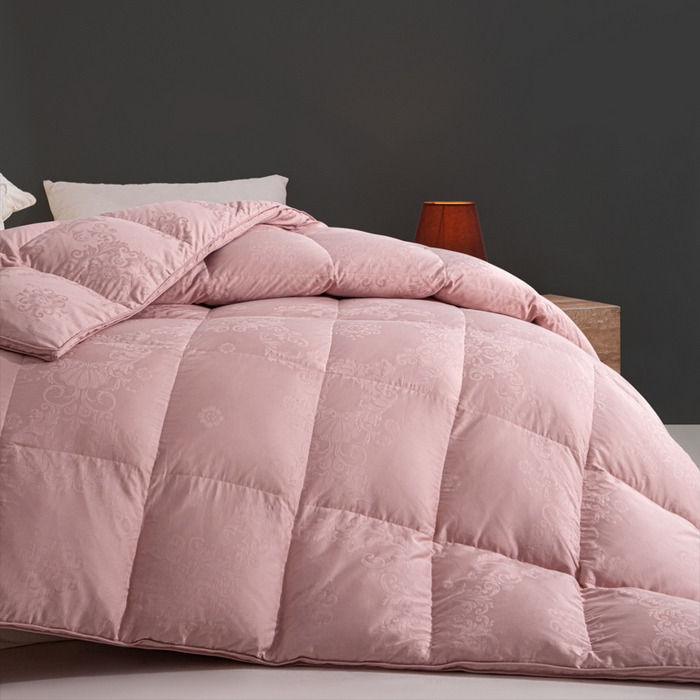 91家纺网 家纺一手货源 找家纺 顺发床垫 2025新款柔赛丝羽毛被提花保暖被被子被芯 立体提花-豆沙