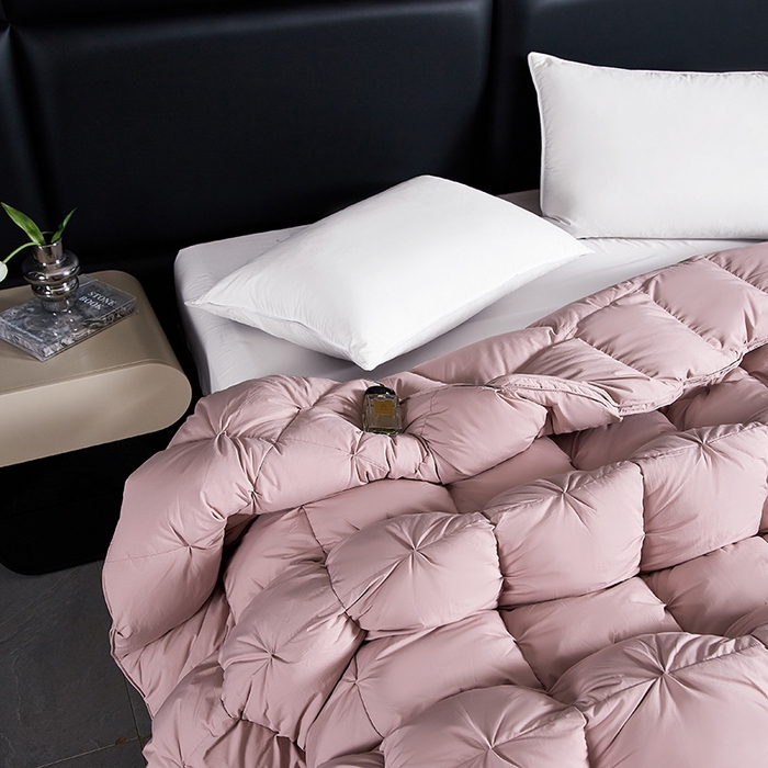 91家纺网 家纺一手货源 找家纺 顺发床垫 2025新款全棉纯棉立体扭花羽毛被加厚被子秋冬春秋被冬被直播供货 立体豆沙