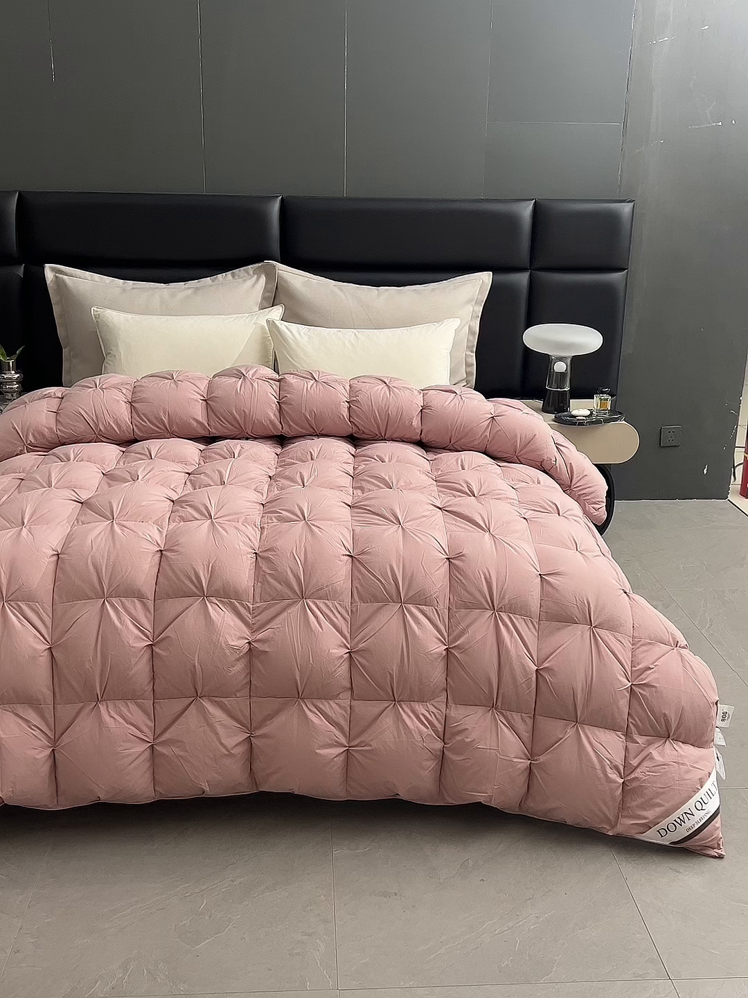 91家纺网 家纺一手货源 找家纺 顺发床垫 2025新款全棉纯棉立体扭花羽毛被加厚被子秋冬春秋被冬被直播供货 立体豆沙